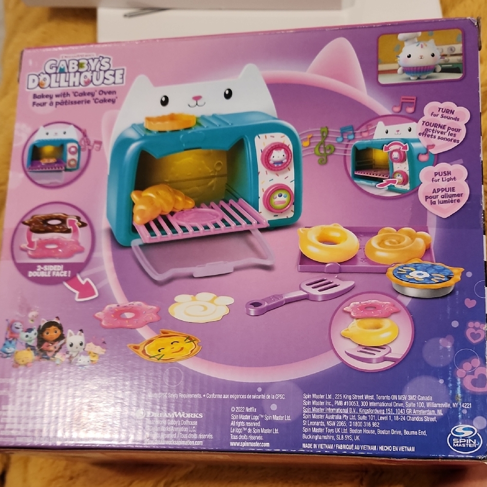 Gabby's Dollhouse Baking Oven Set - Blue and Pink